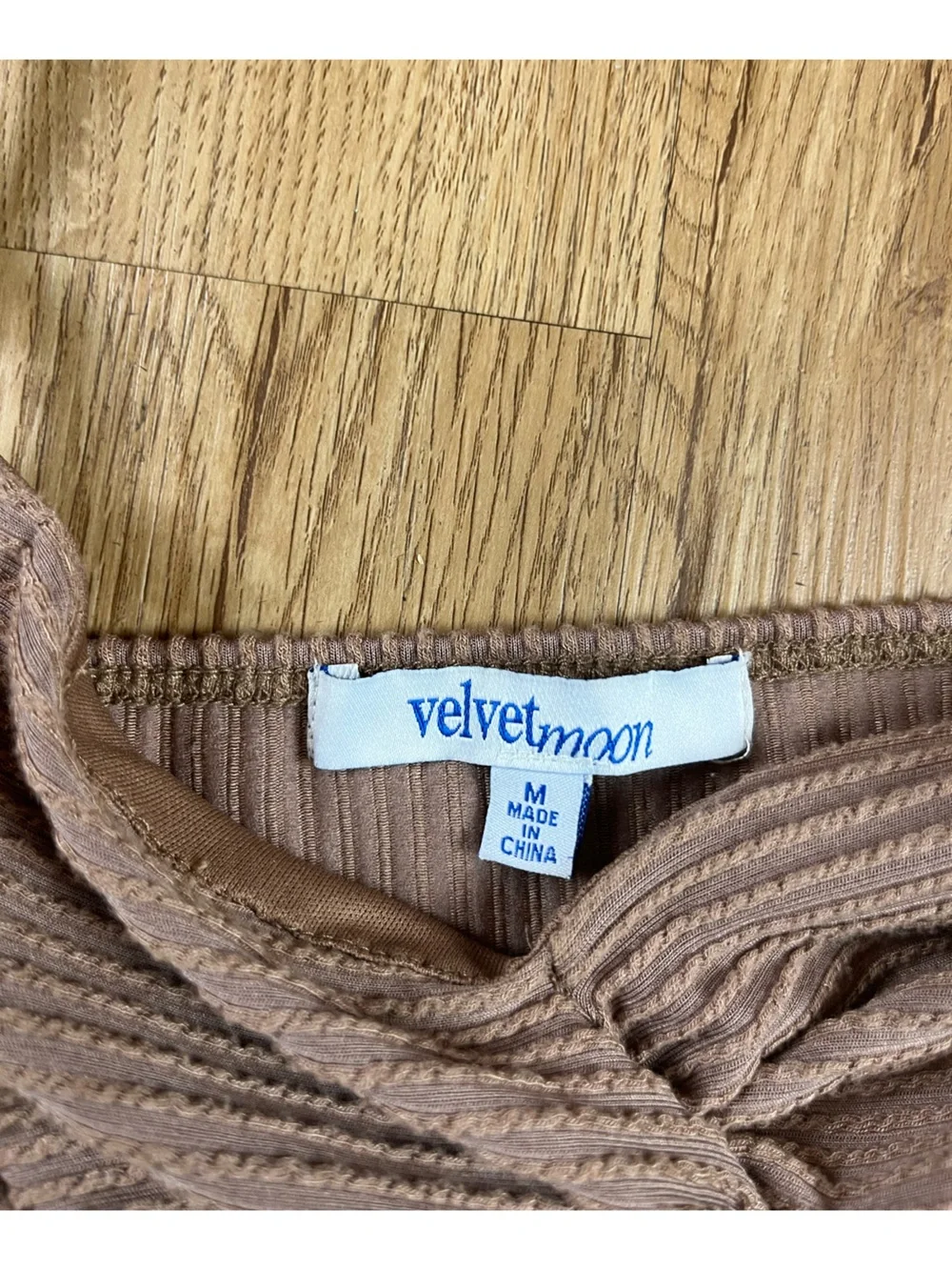 Velvet Moon Y2K Mocha Ribbed Twist Front Handkerchief Cami Top M